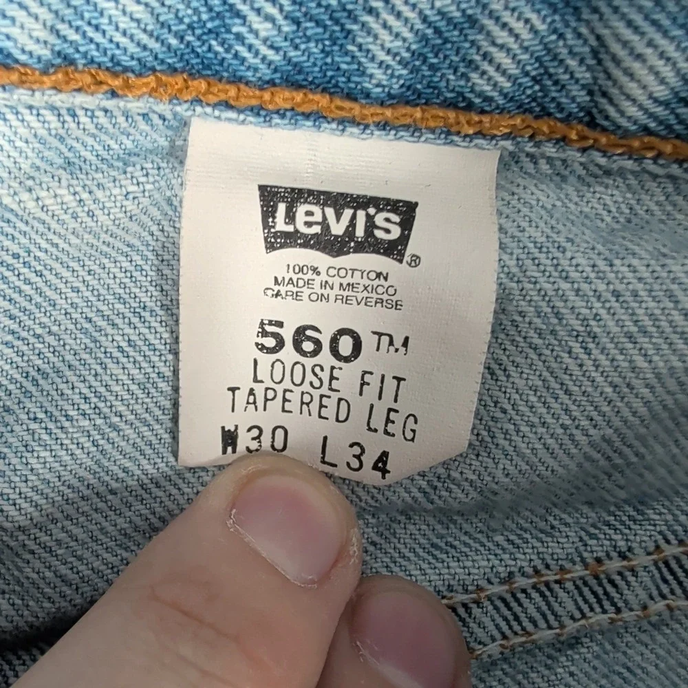 Levi's 560 Jeans Men 30x34 Light Blue Cotton Loose Fit Tapered Leg Denim‎